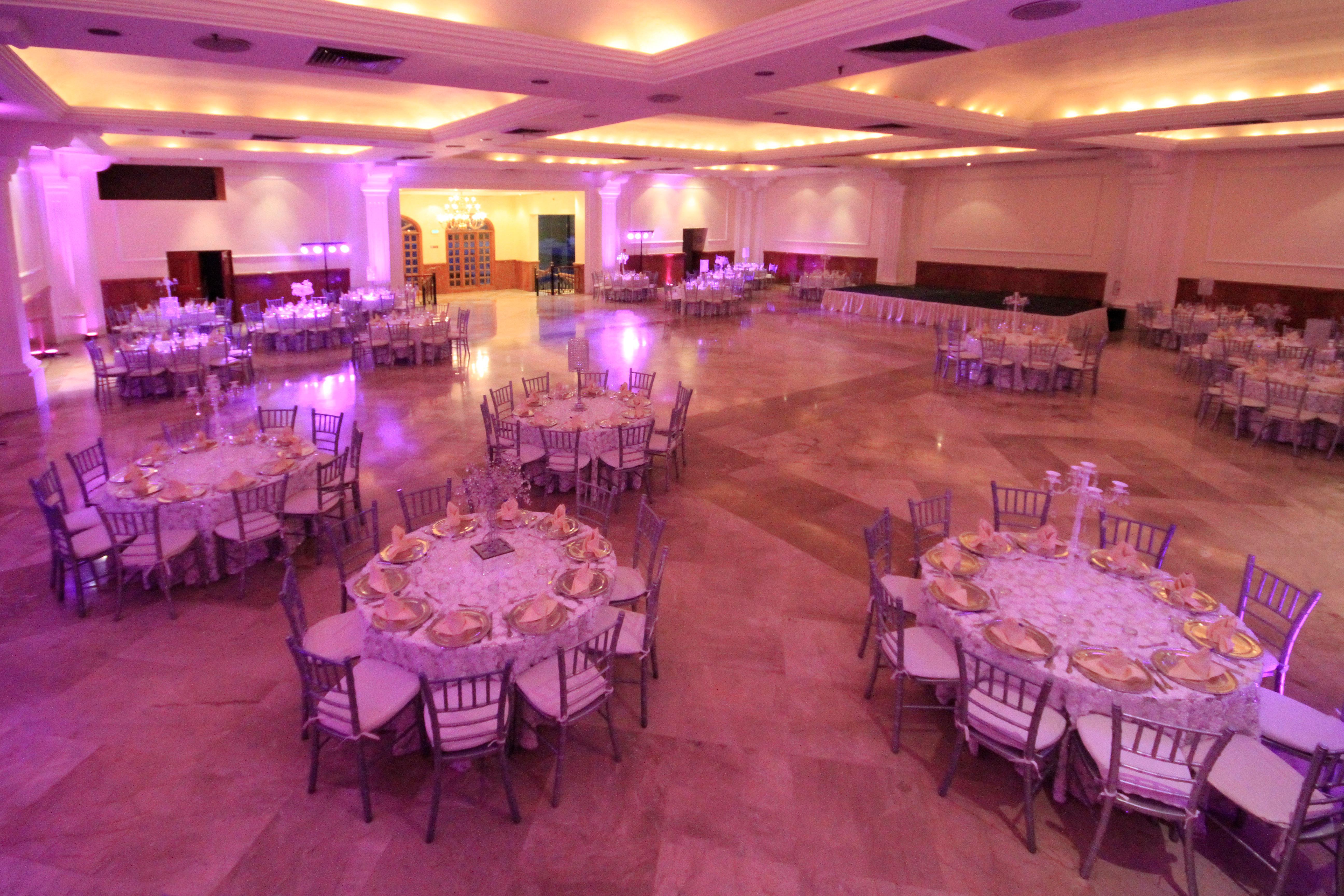 Holiday Inn Monclova By Ihg Exterior photo
