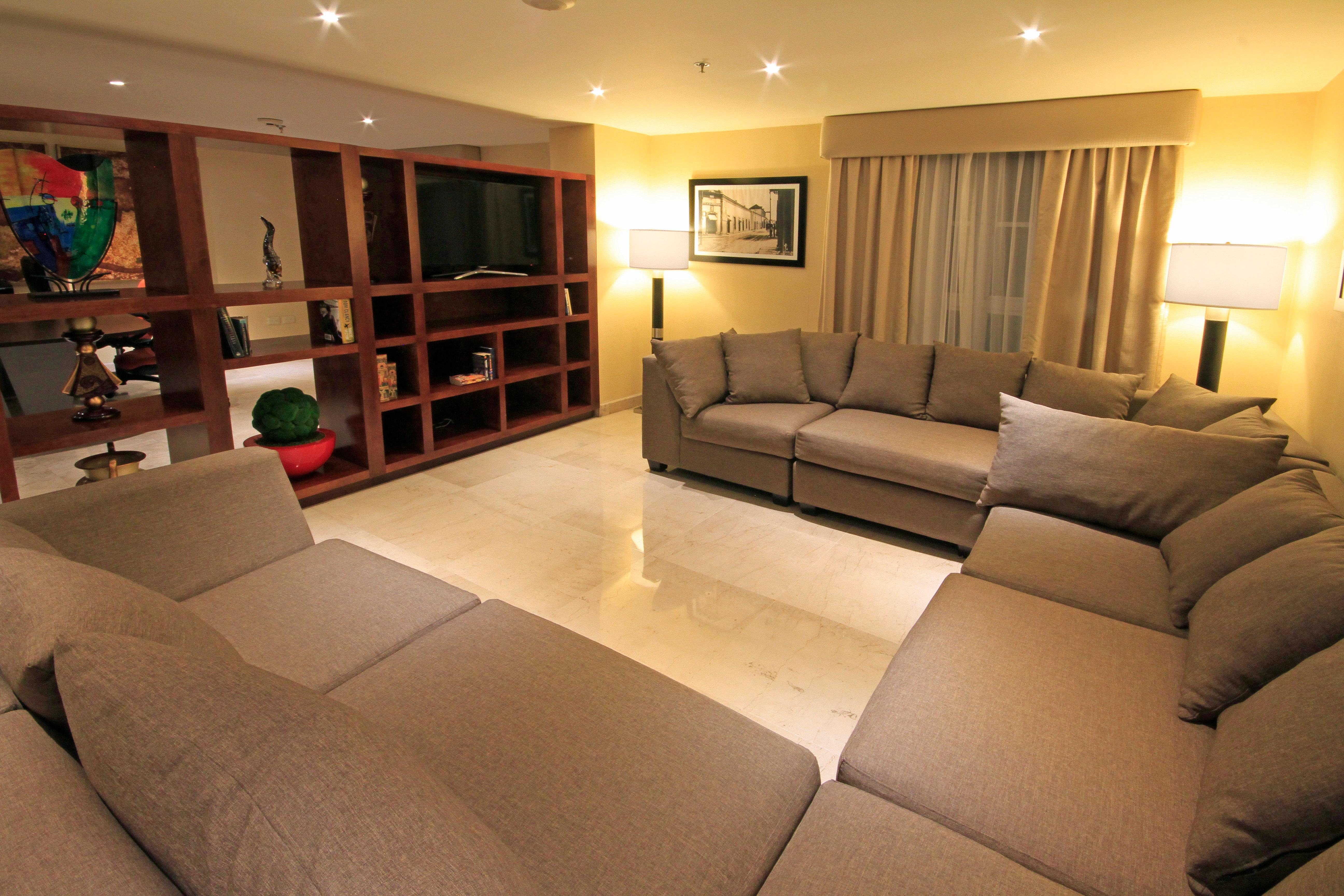Holiday Inn Monclova By Ihg Exterior photo
