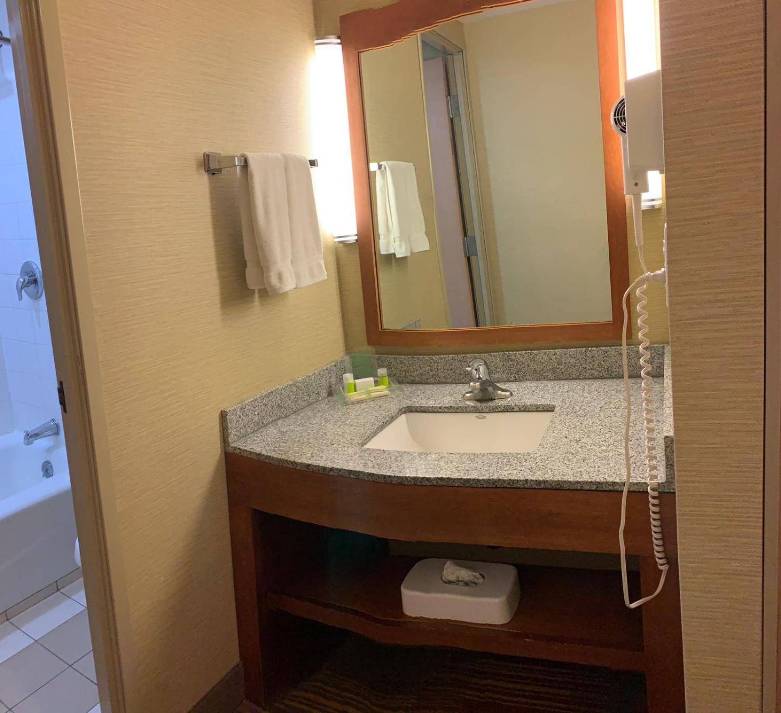 Holiday Inn Monclova By Ihg Exterior photo
